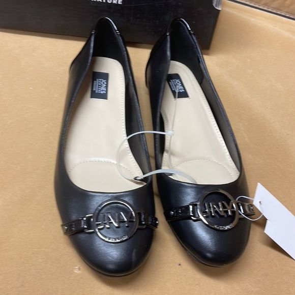 Jones of New York black flats - Picture 2 of 6